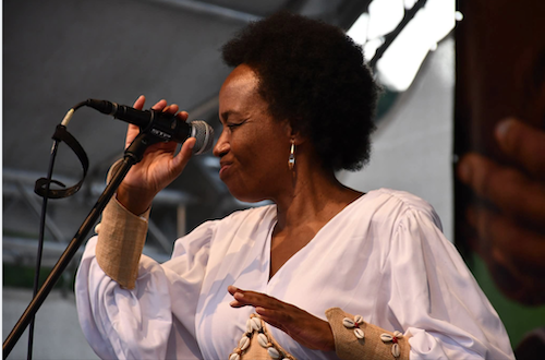 Gabonews, Tita Nzebi : le Gabon en couleurs, une tournée qui se poursuit ! - Gabonews - Pour l'information juste !