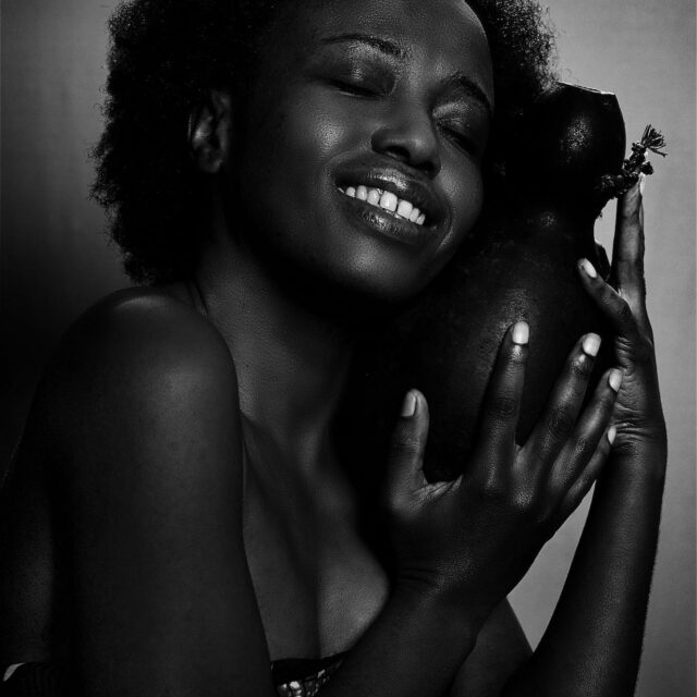 Tita Nzebi en concert, photographie de Milena Perdriel